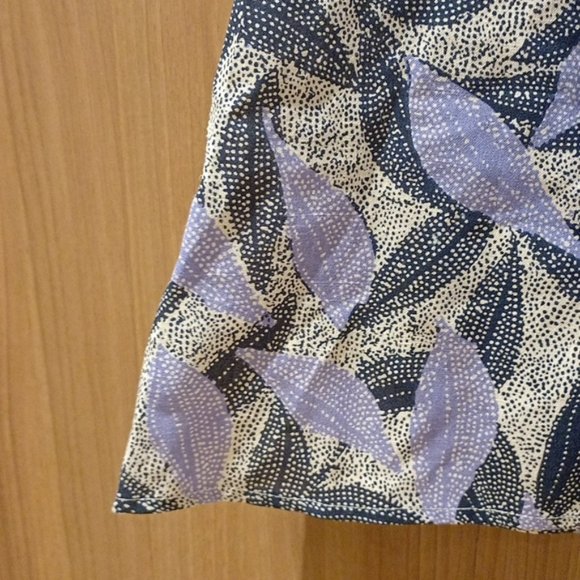 BLACK PEPPER Meadow Leaf Print Mauve High Waisted Midi Skirt - Picture 6 of 6